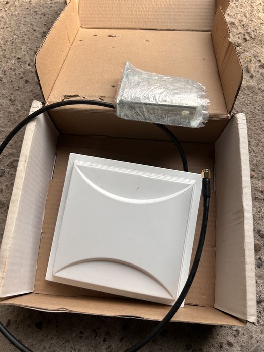 Antena wifi 2,4 GHz , wtyk RPSMA