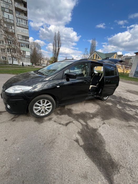 Автомобіль Mazda 5 2010