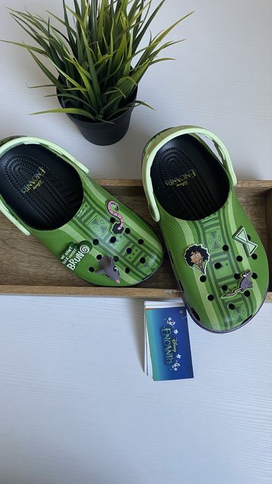 Crocs Encanto 34 35 розмір J3 з мигалками