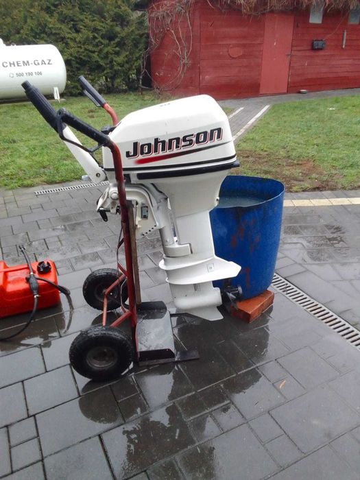 Silnik zaburtowy Johnson 15
