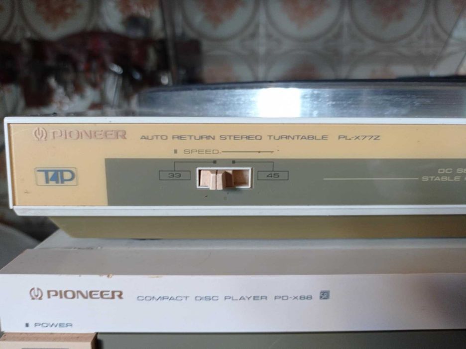 Conjunto Pioneer 1980