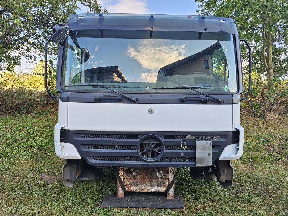 Kabina Mercedes benz Actros mp3 / mp2 niska  budowlana.
