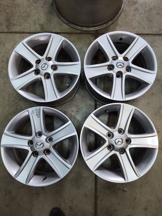 Felgi aluminiowe 5x114,3x16 et55.  7,j Mazda oryginał