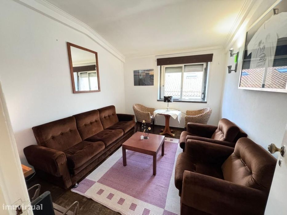 Quarto - localizado em Cascais Lisbon
