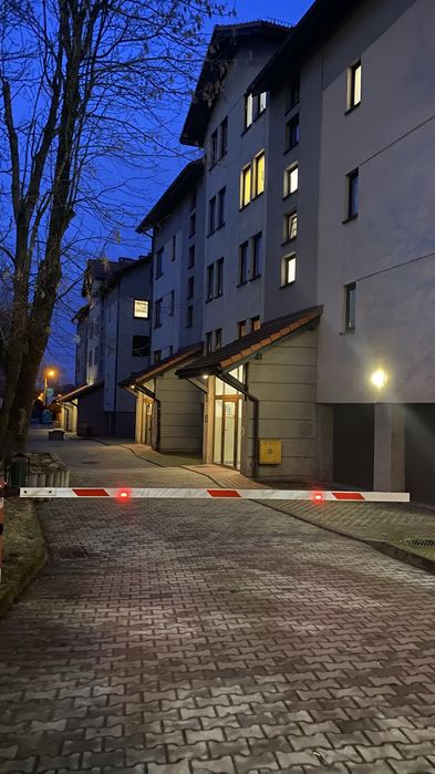 Mieszkanie bardzo wysoki standard dla firm centrum Dabrowy Gorniczej