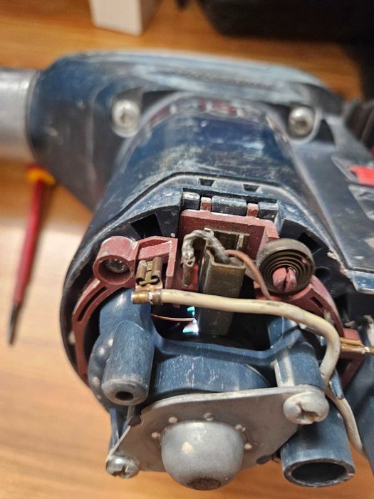 Serwis Elektronarzędzi Naprawa sprzedaż regeneracja akumulatorów – Makita Bosch DeWalt Milwaukee Hilti - Wolbrom Imbramowice