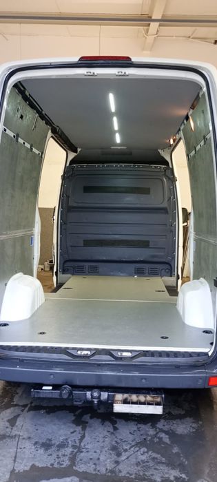 Wypożyczalnia samochodów Samochód dostawczy od/doba