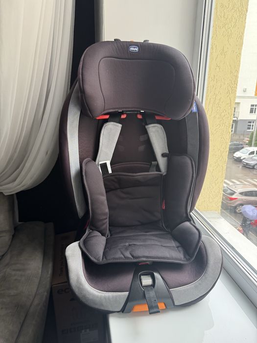 Автокрісло Gro-Up, група 1/2/3