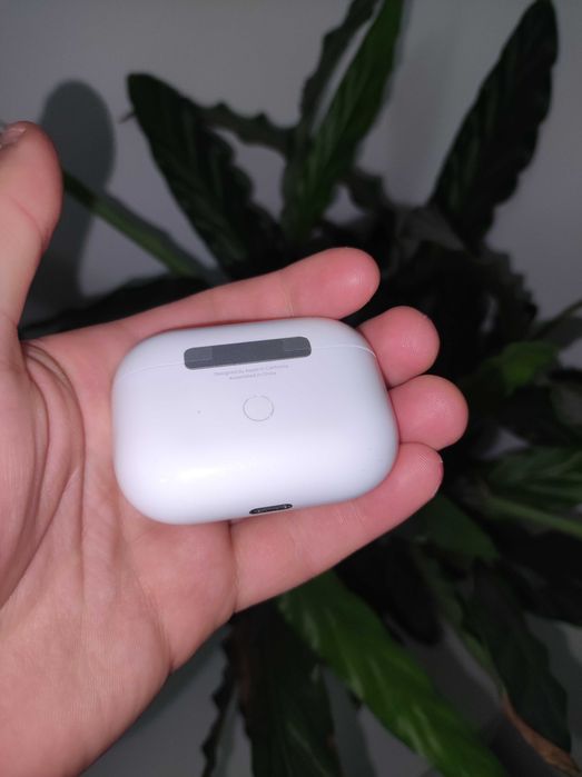 Etui ładujące AirPods Pro (A2190)