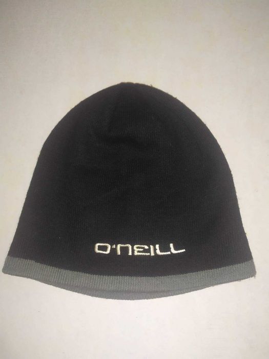 Шапка вязаная O'Neill (США) двухслойная, бини.
