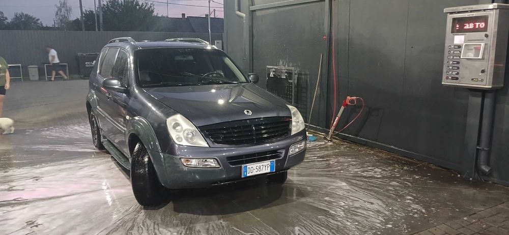 SsangYong Rexton 2.7
