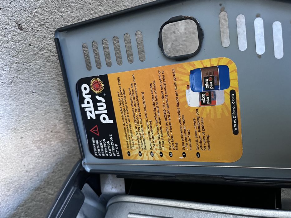 Japoński piecyk knotowy-naftowy ZIBRO R410C