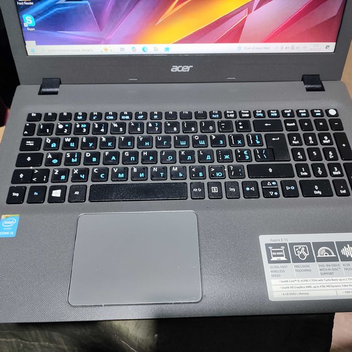Ноутбук Acer E5-573 15.6" i5-4210/8Гб DDR3/1000HDD/HDGaphics5500