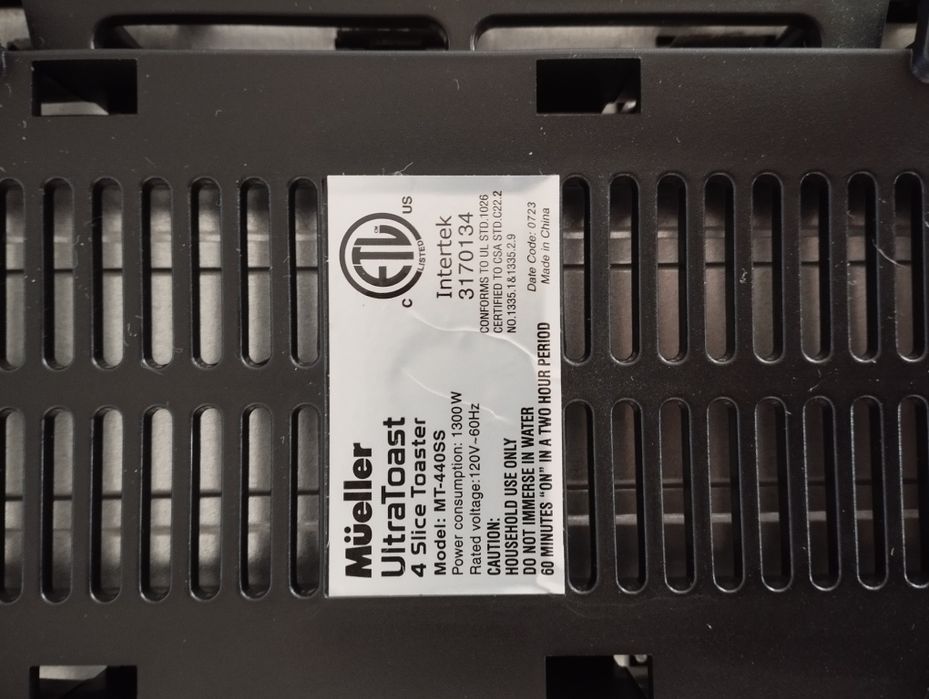 Продам тостер Mueller ultra toast 120v