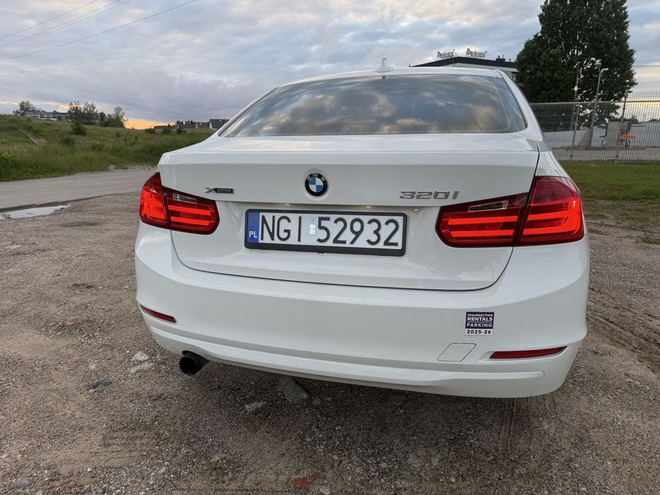 Sprzedam BMW F30 2014r