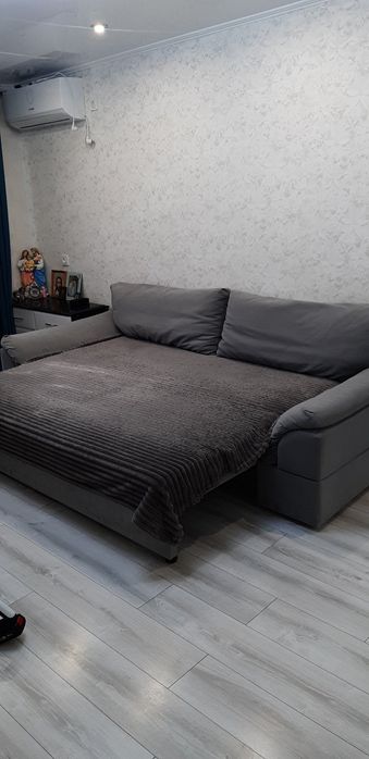 Продам диван в хорошом состоянии