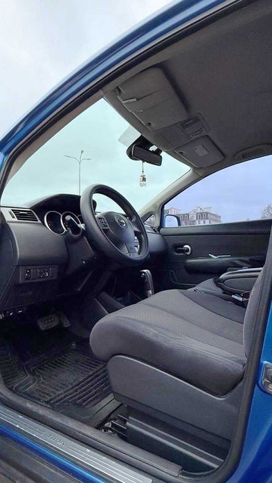 Nissan Tiida 1,6 АВТОМАТ 2008 год (на климате)