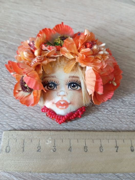 Продам брошку ручної роботи