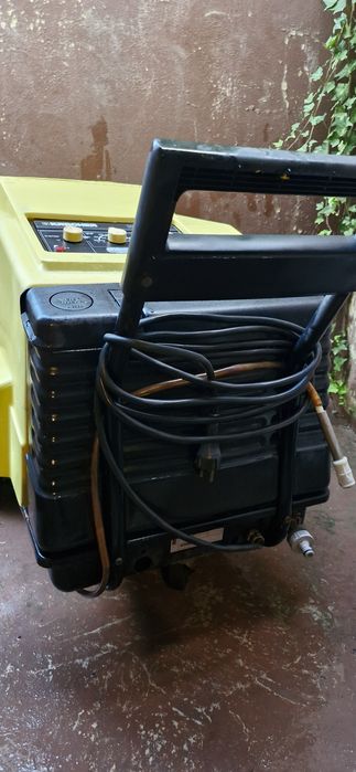 Kärcher HDS 550 C (з Німечини)
Рік виготовлення: 1989
Робочий тиск: до