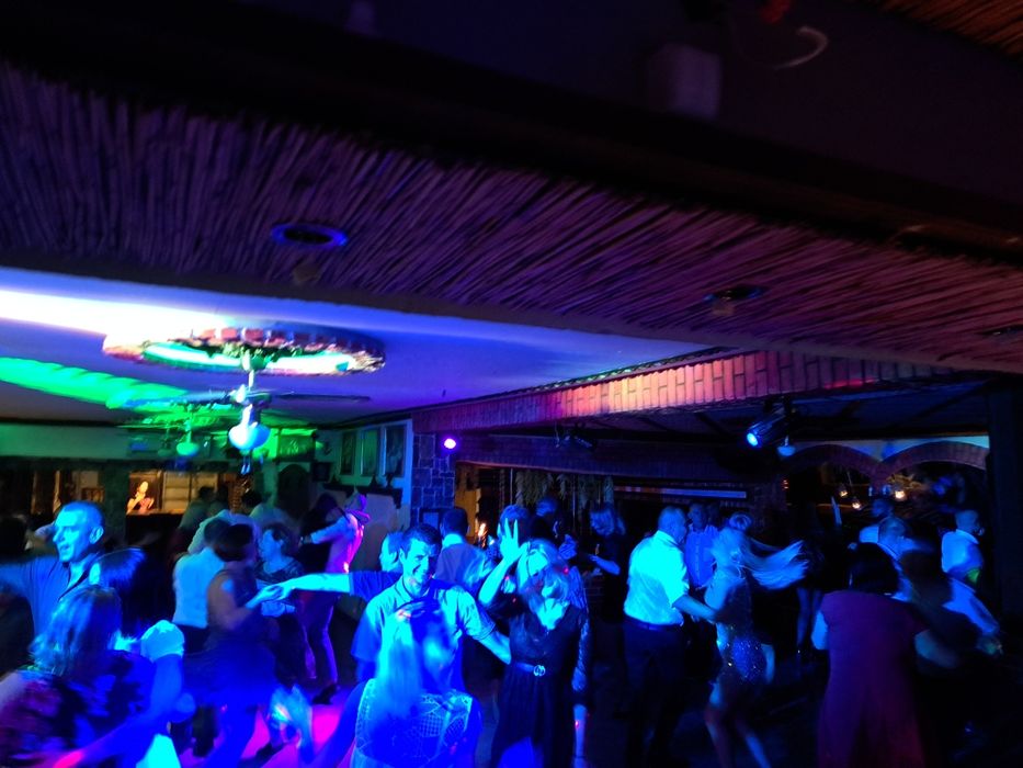 DJ MATI oprawa muzyczna