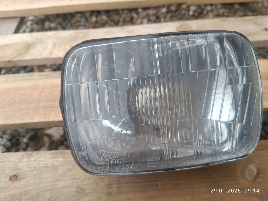 Lampa przednia fiat 126p