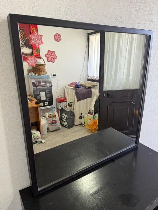 Bancadas com espelo cabelareiro