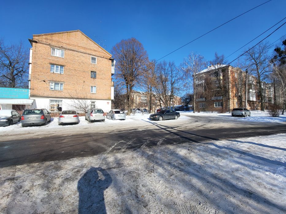 Продам приміщення на вул. Шимка з парковкою - View 2