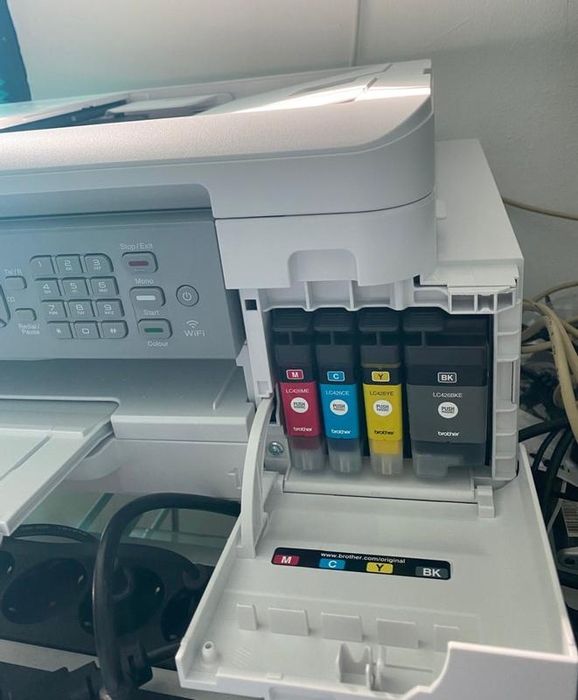 Impressora BROTHER MFC-J4340DW (Multifunções - Jato de Tinta - Wi-Fi)