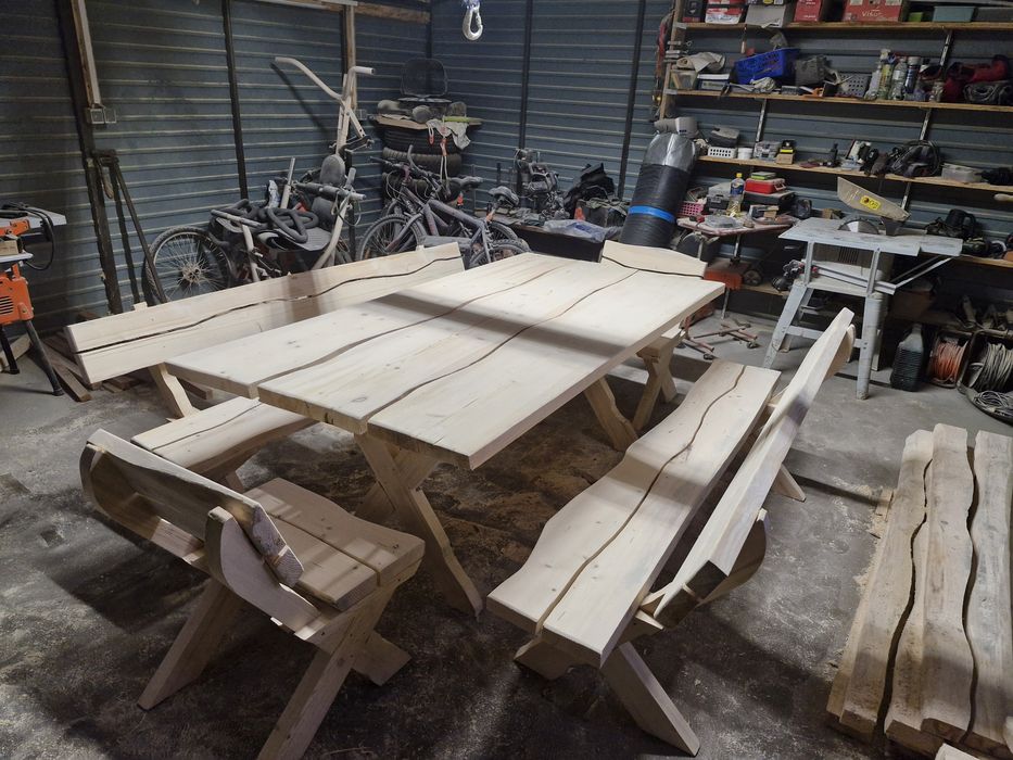 Meble ogrodowe drewniane