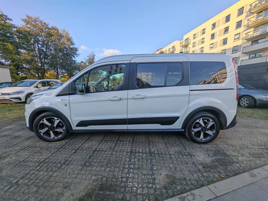 Ford Tourneo Connect Grand