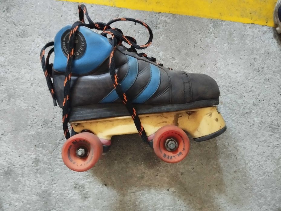 Patins para jogar hóquei em patins