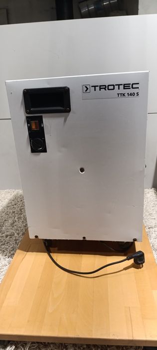 Osuszacz powietrza budowlany TROTEC-TTK 140S.