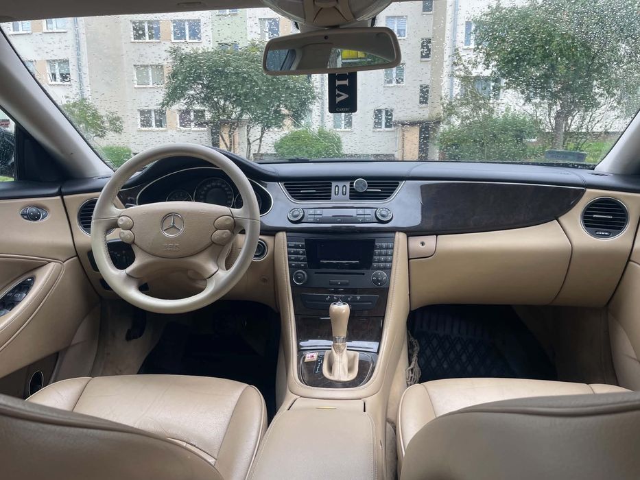 Mercedes cls 320