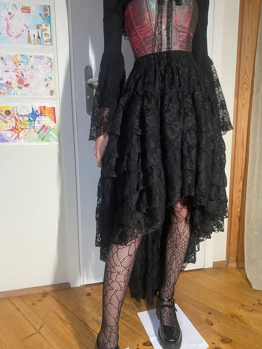 Elegancka koronkowa spódnica Burleska – model Amelia Long