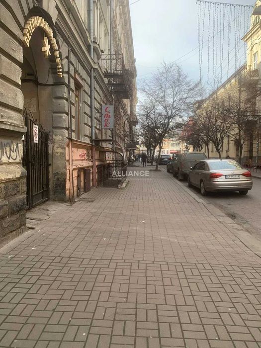 Продаж комерції 85м2 в самому центрі міста, вул.Леся Курбаса