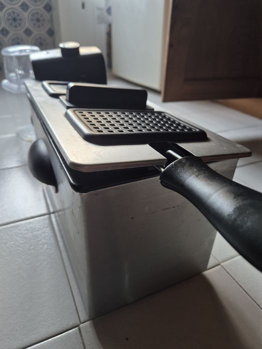 Fritadeira de óleo 3l