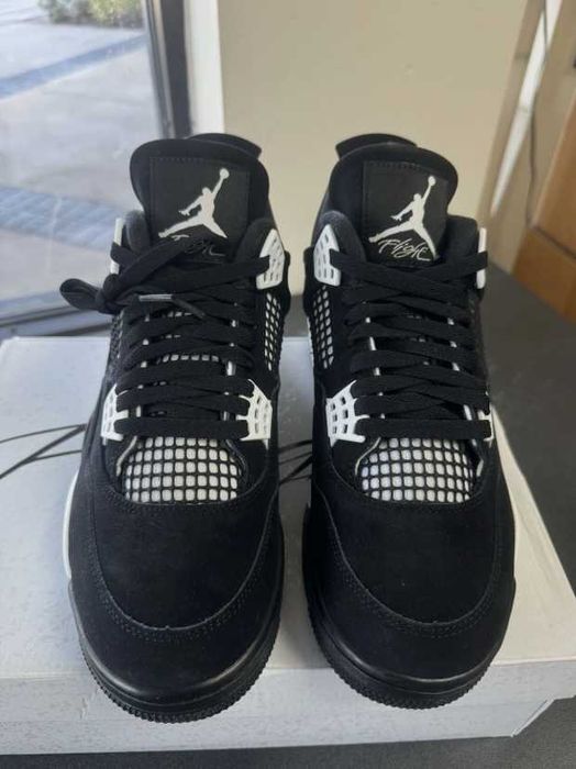 Jordan 4 Retro White Thunder R.44