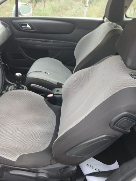 Vendo Citroën C4 Coupé 1.4  16V VTR de  2005 a gasolina
