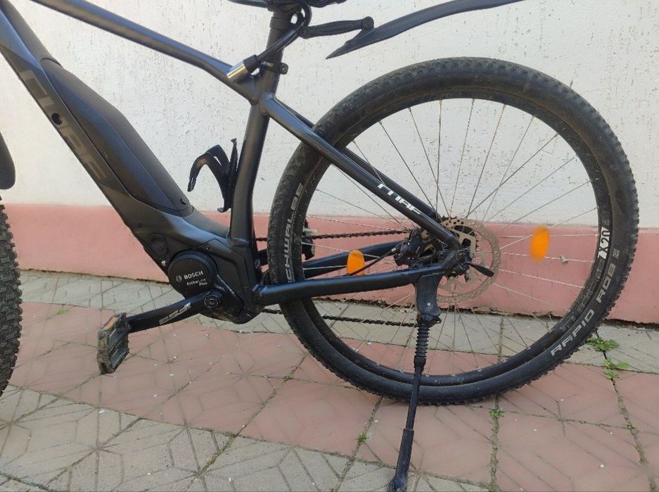 Cube acid hybryd one 400 (електровелосипед)