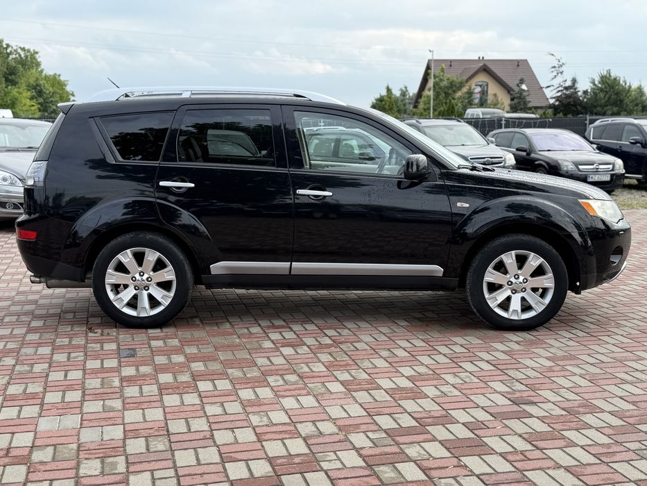Mitsubishi Outlander II 2.0 Diesel. 140KM. 2008 Rok. Salon PL. 7-osobowy. Bardzo dobry stan. Raty !