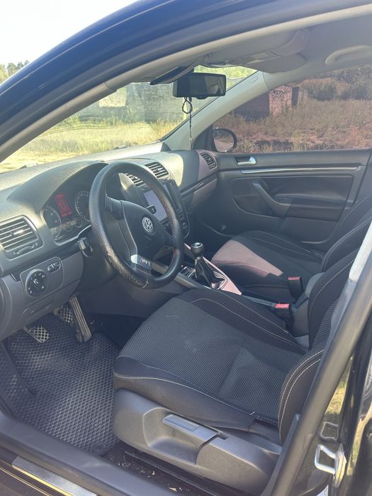 Volkswagen golf 5 GT