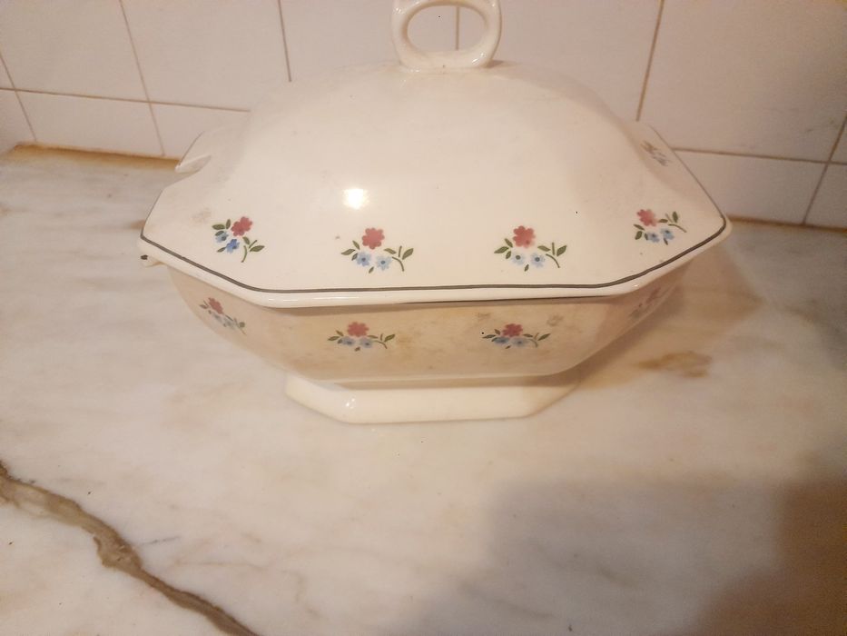 Conjunto de 2 Terrinas Antigas Loiças de Sacavém