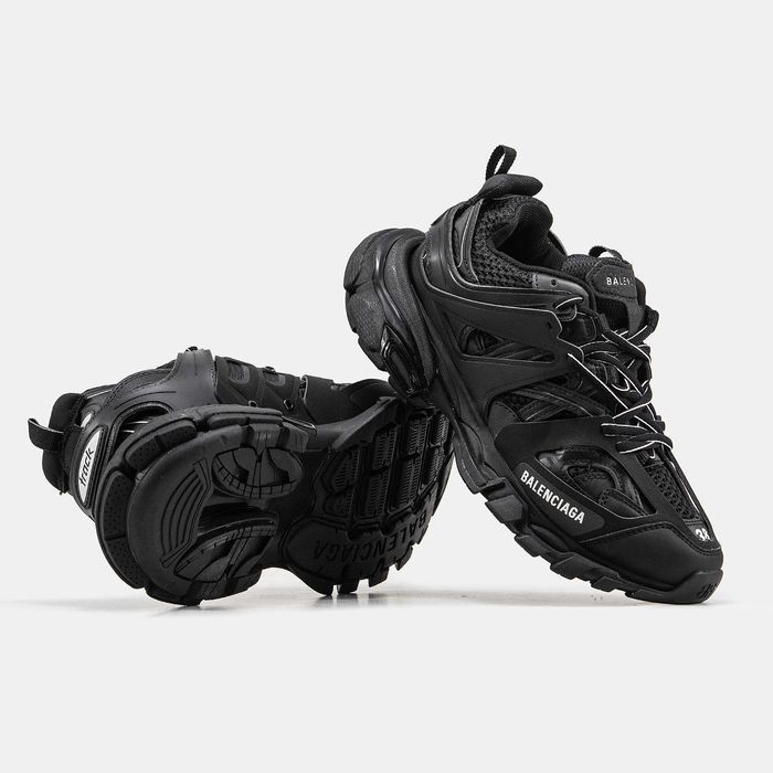 Женские кроссовки Balenciaga Track Black Premium. 36-40