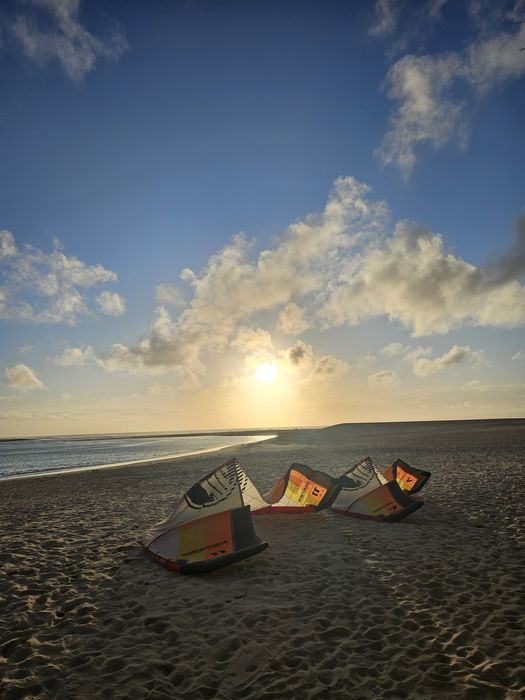 Baixa de Preço!! 2 Kites Cabrinha + 2 Barras + Bomba
