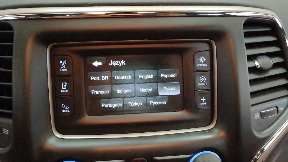 Polskie Menu Uconnect 8.4 12 Chrysler Dodge Jeep LAMPY USA EU MAPA