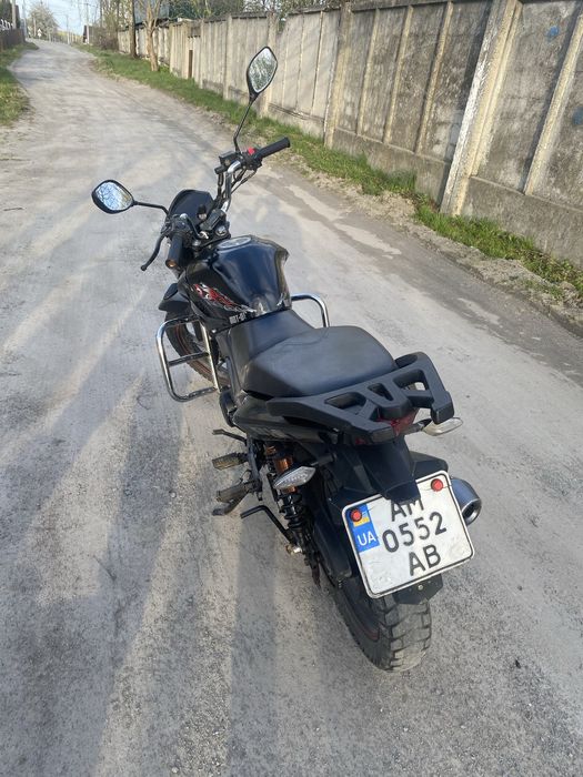 Продам ліфан 200