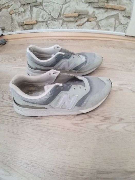 Кросівки  шкіра 43.туфлі