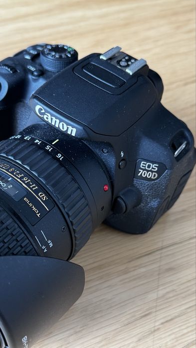 Canon 700D + Tokina SD 11-16 f2.8 (IF) DX II + Mochila LOWEPRO