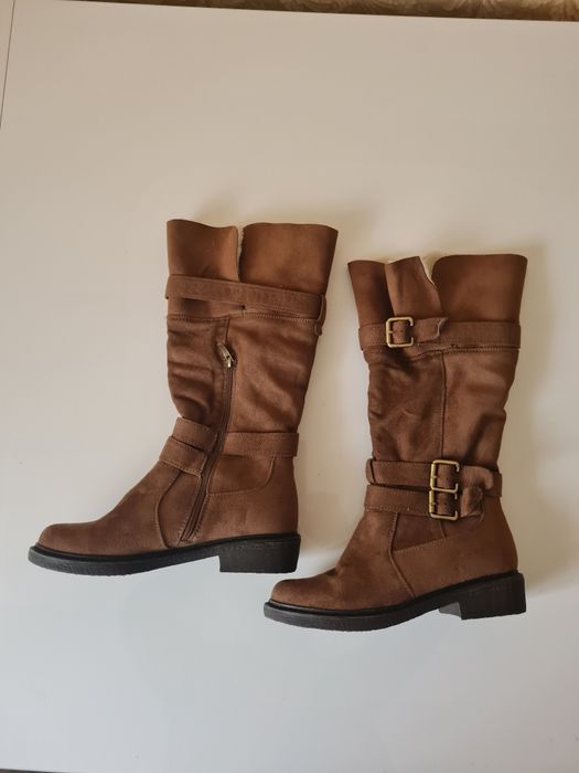 Сапоги женские НОВЫЕ 39 размер