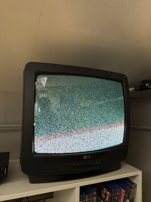 Telewizor CRT kineskopowy